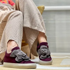 Calla Bordeaux sneaker in tela con fiore applicato artigianale marchigiano