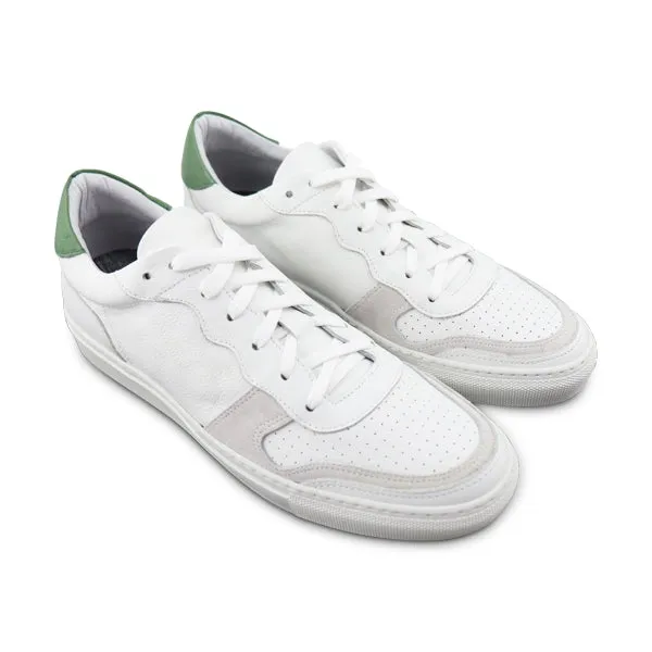 Sneakers bianche con riporto verde